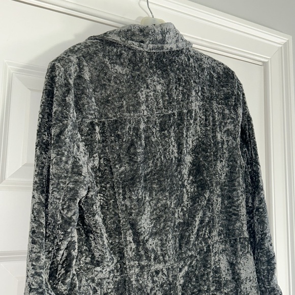 NWOT Free People Soho Crinkled Velvet Duster-SIZZE SMALL Z333 - Picture 4 of 5